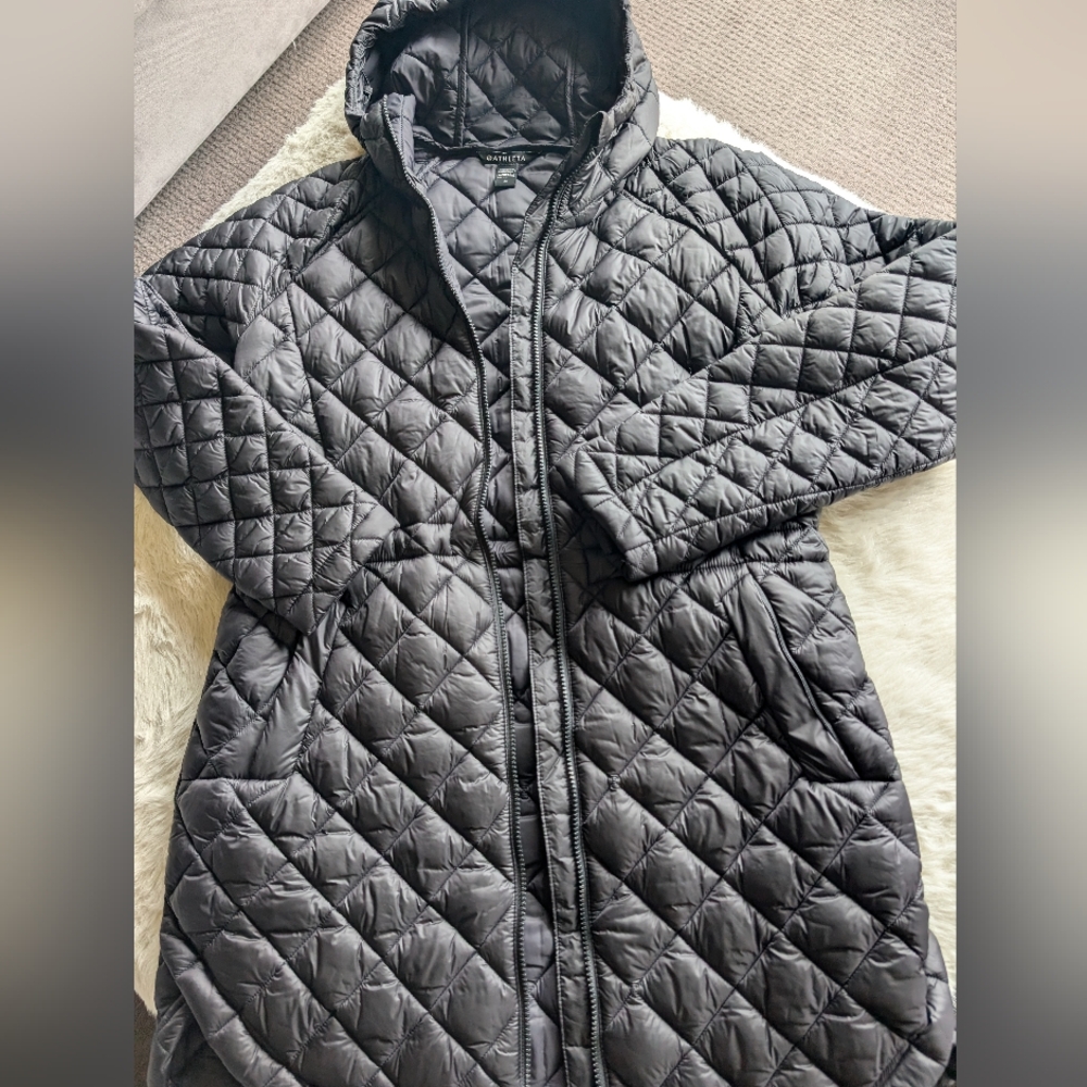 Athleta Whisper Featherless Parka